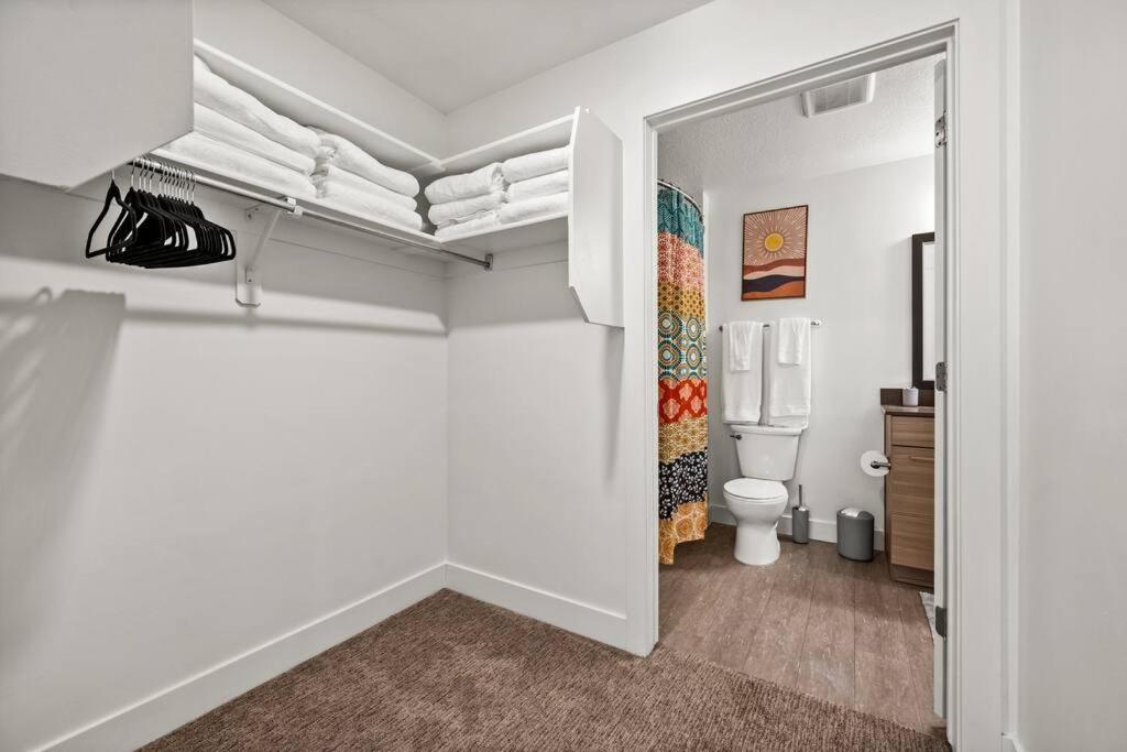 شقة Luxurious Retreat In Slc سالت ليك سيتي المظهر الخارجي الصورة
