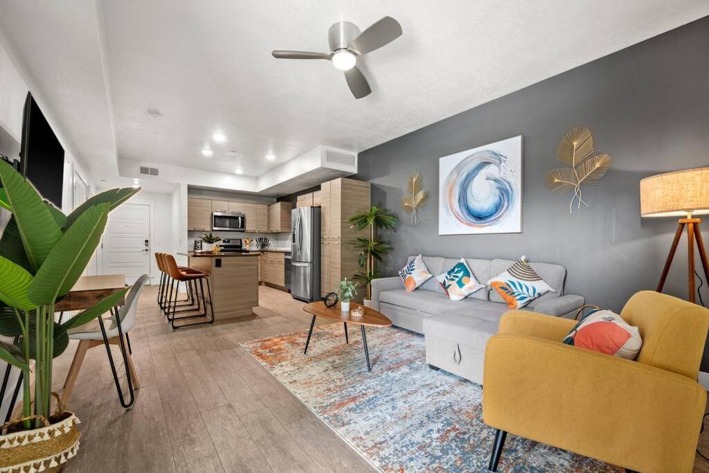 شقة Luxurious Retreat In Slc سالت ليك سيتي المظهر الخارجي الصورة